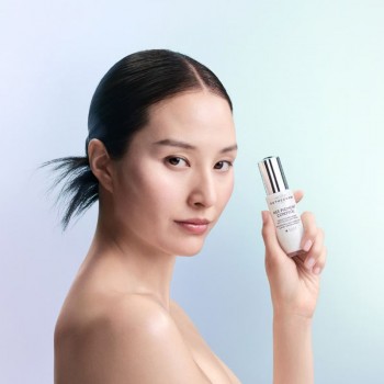 Institut Esthederm - AGE PIGMENT CONTROL Озаряващ серум против пигментни петна и бръчки 30 ml