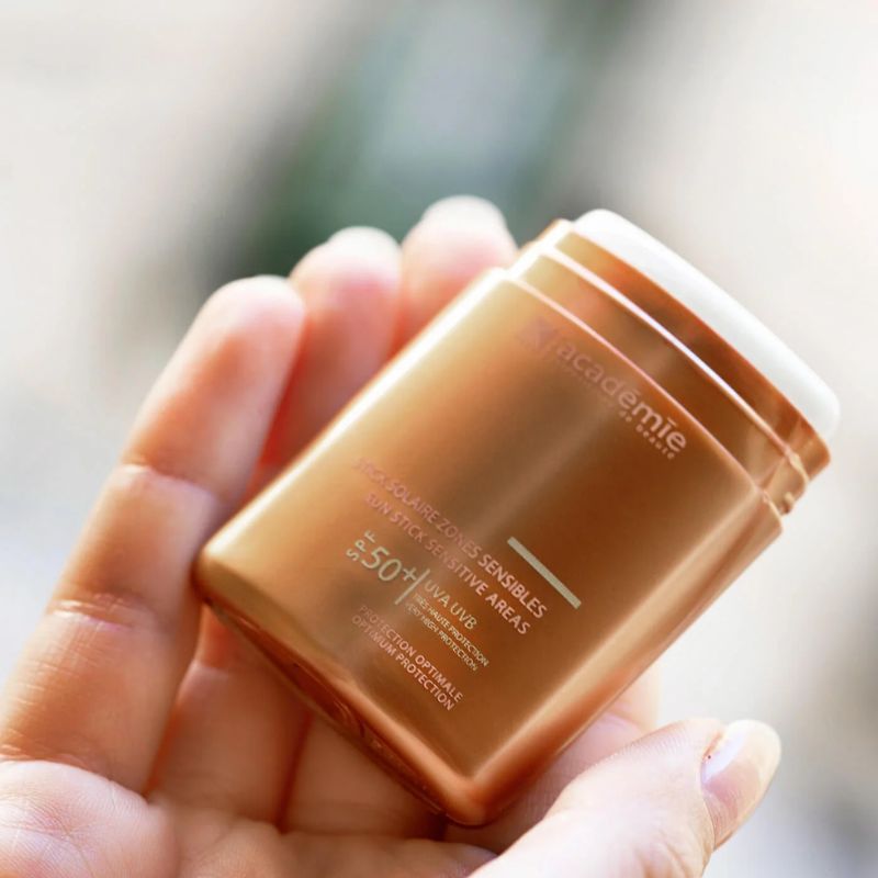 Academie Beaute - Слънцезащитен стик за чувствителни зони SPF50+