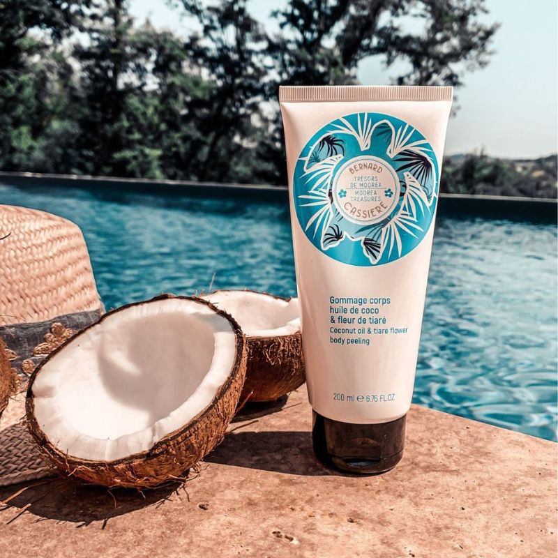 Bernard Cassiere Coconut oil & tiaré flower Пилинг за тяло с кокос и тиаре
