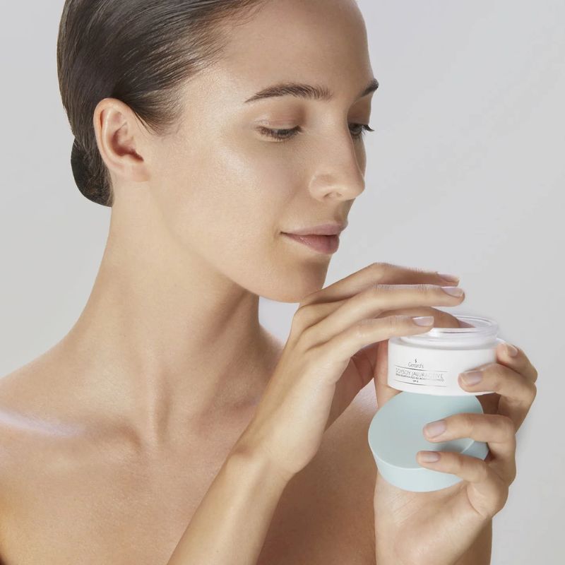 Gerard's SOYSOY JALURACTIVE Попълващ крем с Хиалуронова киселина SPF8 50ml