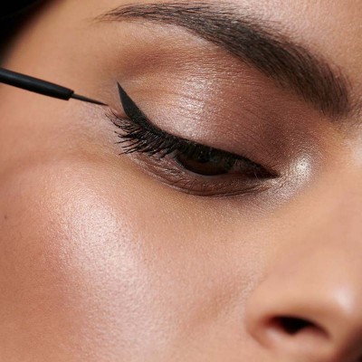 Dr. Hauschka Liquid Eyeliner Течна очна линия - 01 черна 4ml