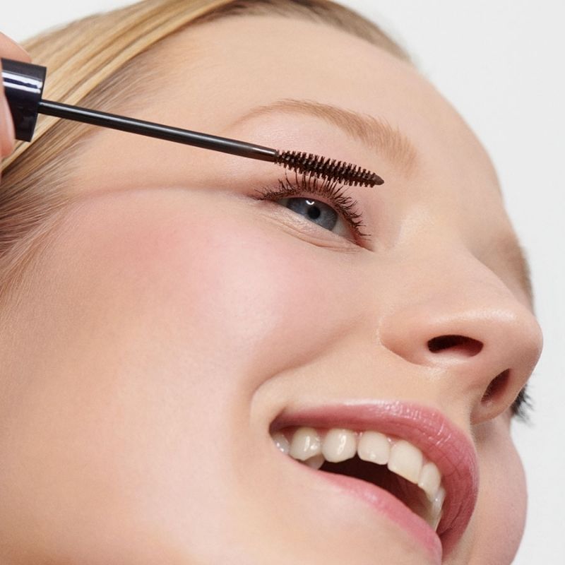 Dr. Hauschka Defining Mascara Оформяща спирала - 02 кафява 6ml