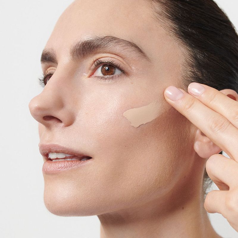 Dr. Hauschka Foundation Фон дьо тен - 03 кестен 30ml