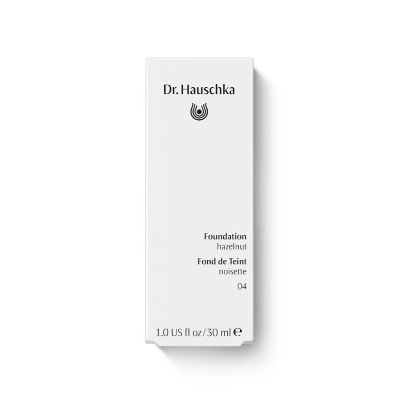 Dr. Hauschka Foundation Фон дьо тен - 04 лешник 30ml