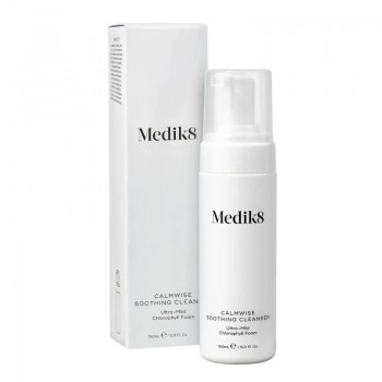 Medik8 Calmwise Soothing Cleanser Почистваща пяна за чувствителна кожа 150ml