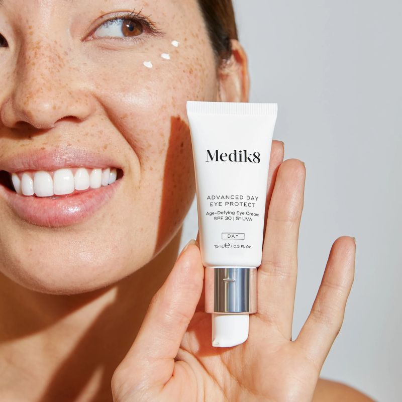 Medik8 - Advanced Day Eye Protect™ Анти-ейдж дневен крем за очи SPF30