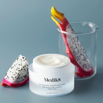 Medik8 - Advanced Night Restore™ Подмладяващ регенериращ нощен крем (travel size)