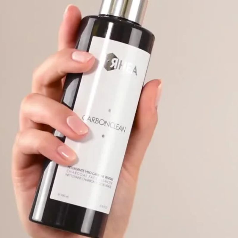 RHEA - CarbonClean Почистваща емулсия за лице с активен въглен 200ml